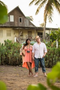 Engagment-Love-Story-at-Playa-Jobos-and-Tunel-de-Guajataca-Puerto-Rico-Wedding-Photographer-Fotografo-de-Bodas-en-Puerto-Rico-2-of-4