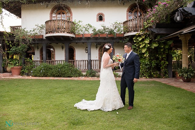 Hacienda Siesta Alegre Vintage Outdoor Wedding