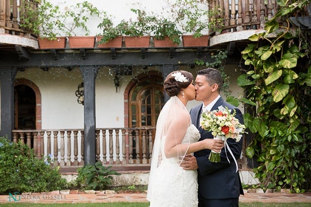 Hacienda Siesta Alegre Vintage Outdoor Wedding