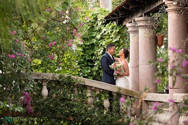 Hacienda Siesta Alegre Vintage Outdoor Wedding