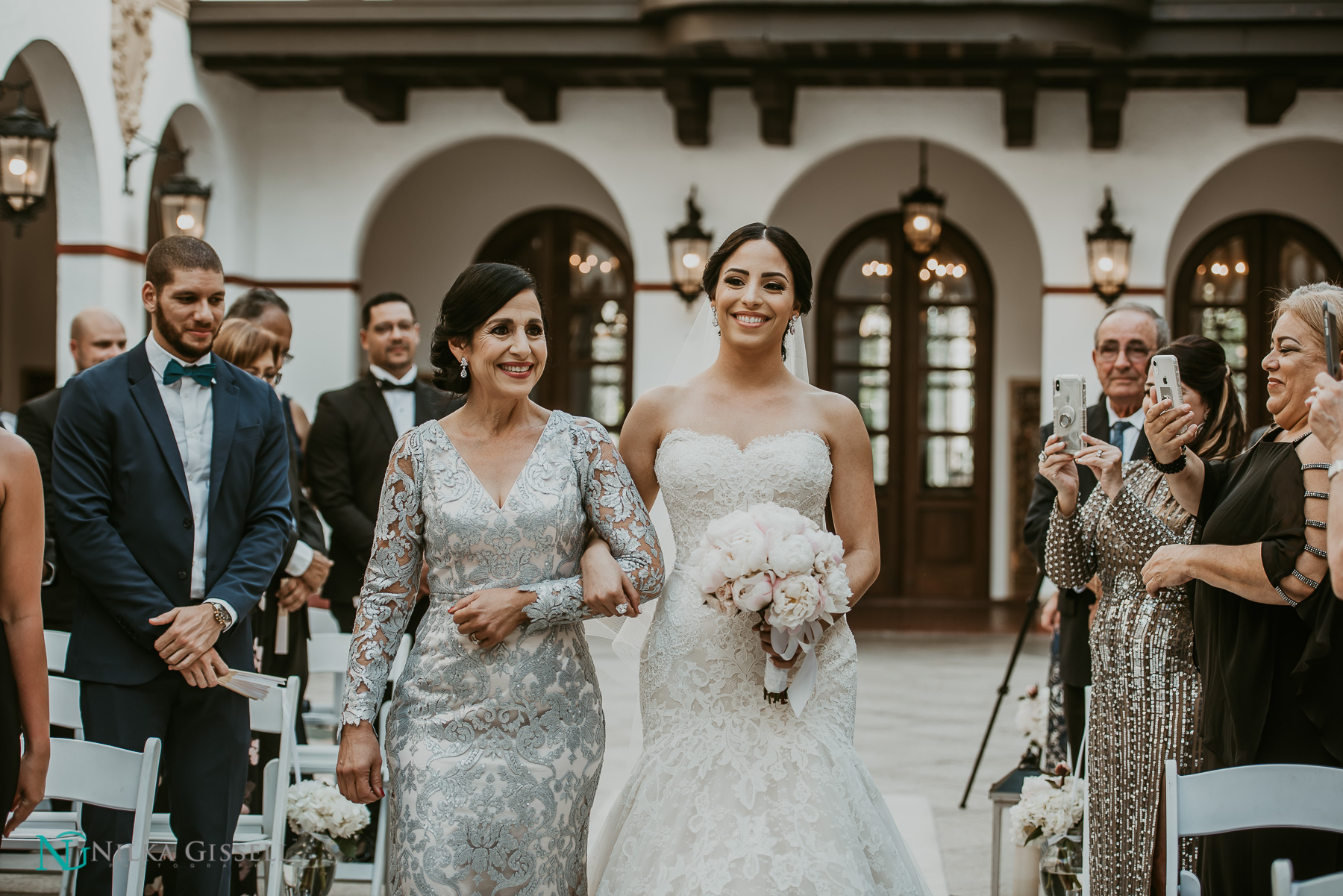 6 things to consider if you are getting married at Casa de España