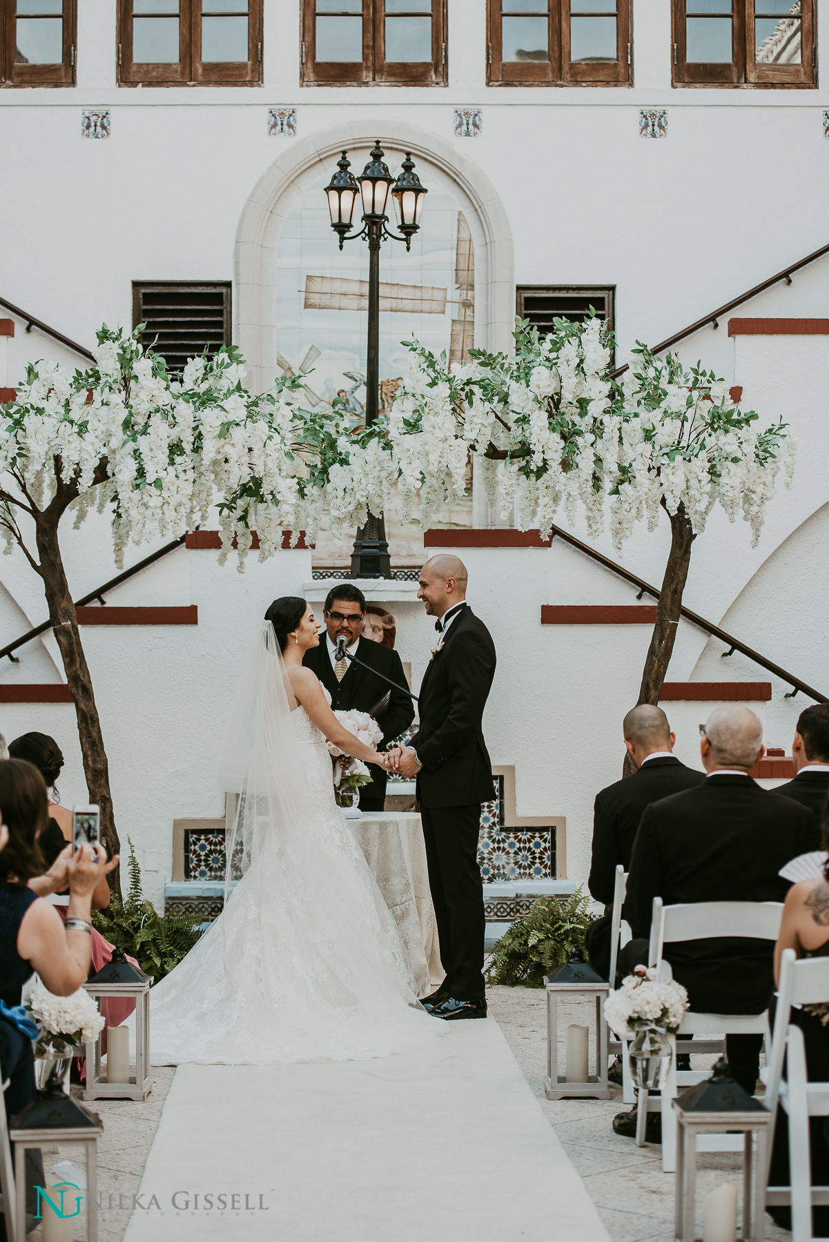 6 things to consider if you are getting married at Casa de España