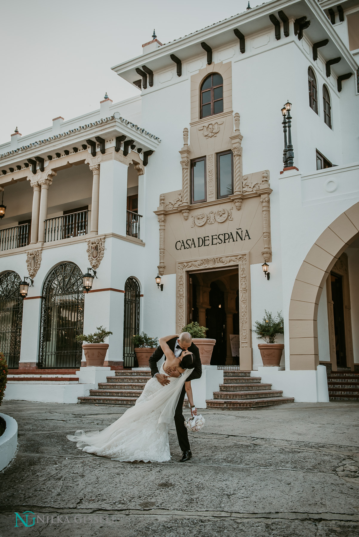 6 things to consider if you are getting married at Casa de España