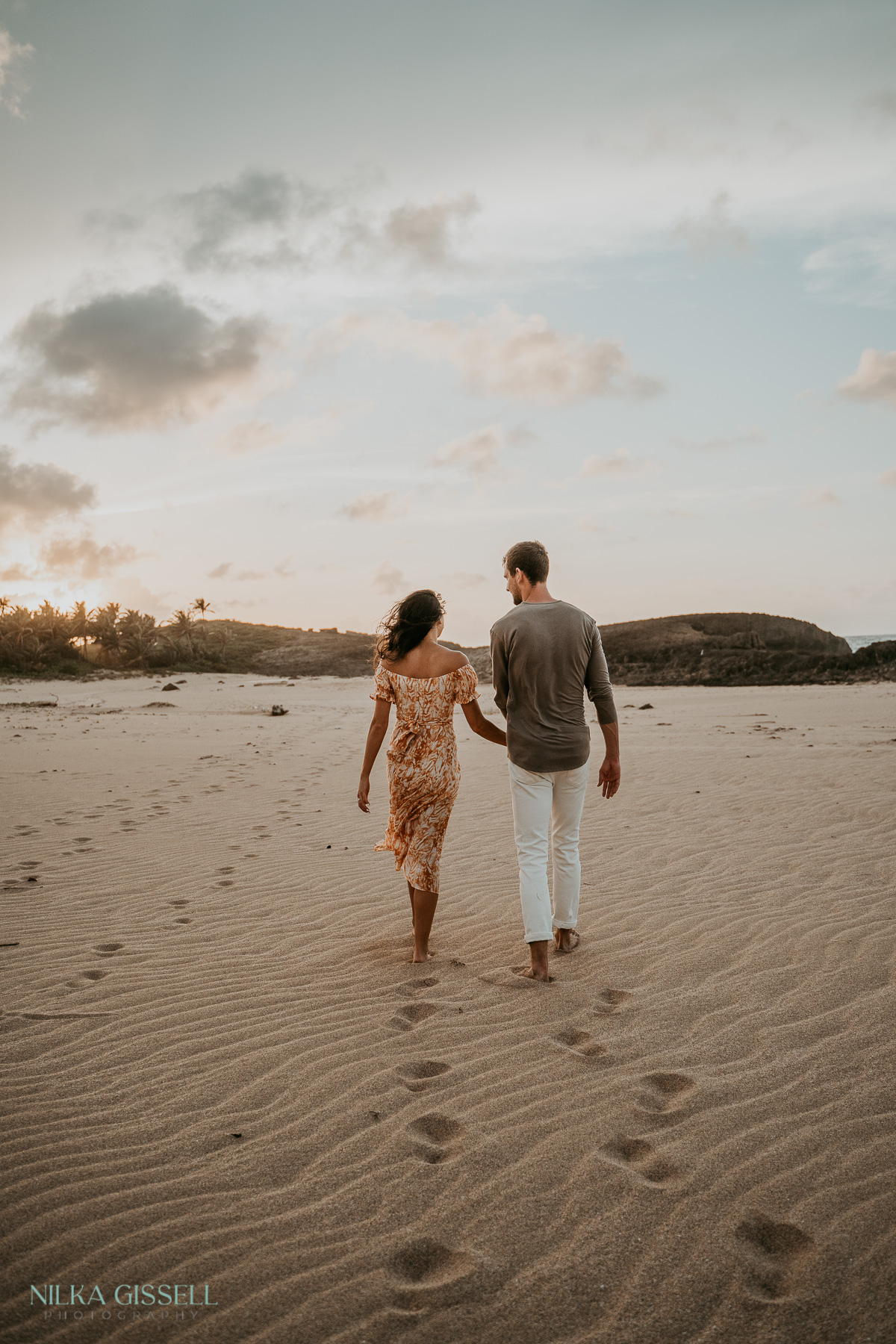 A Beach Engagement Session Guide for Your Puerto Rico Destination Wedding