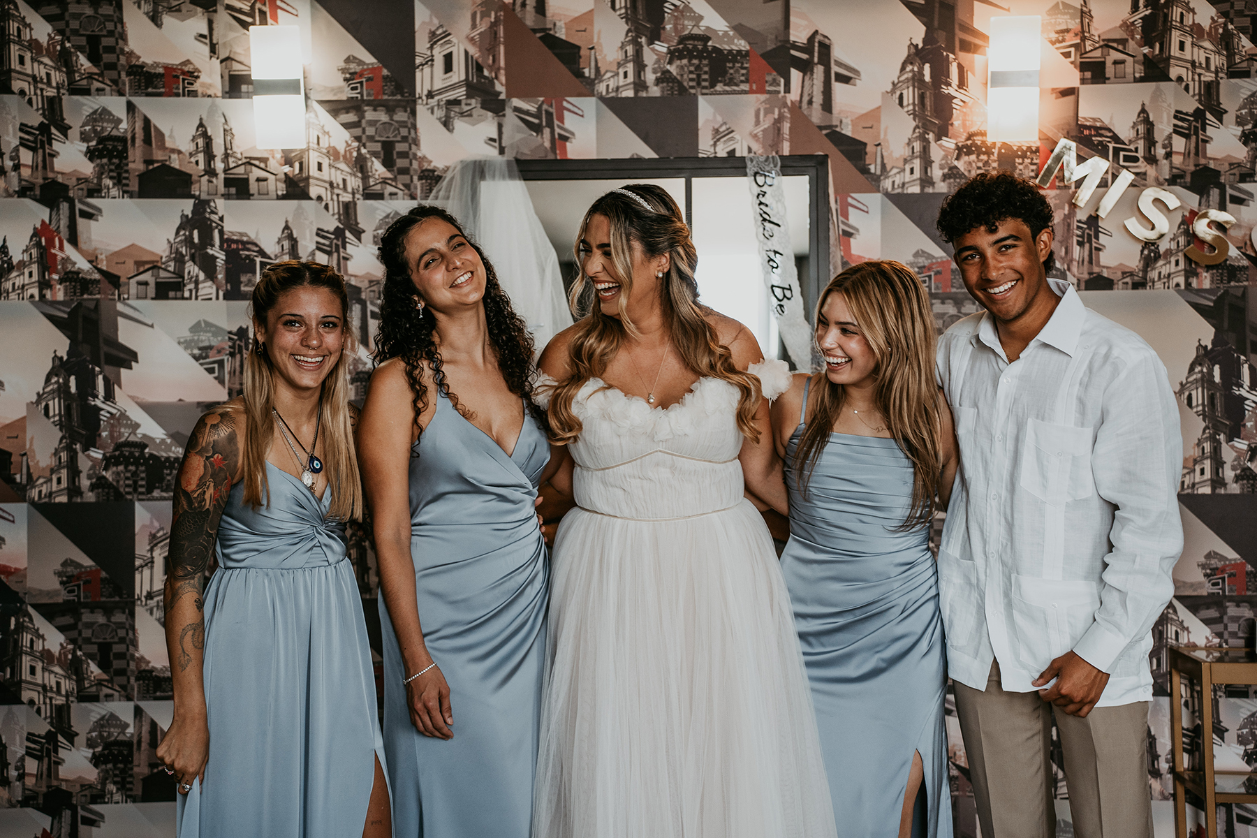 Bride getting ready at Aloft Ponce