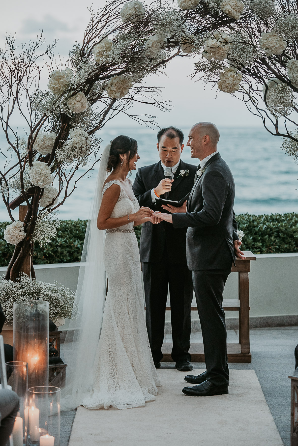 Annie and Daniel exchanging vows with the Atlantic Ocean as the backdrop at La Concha Resort.