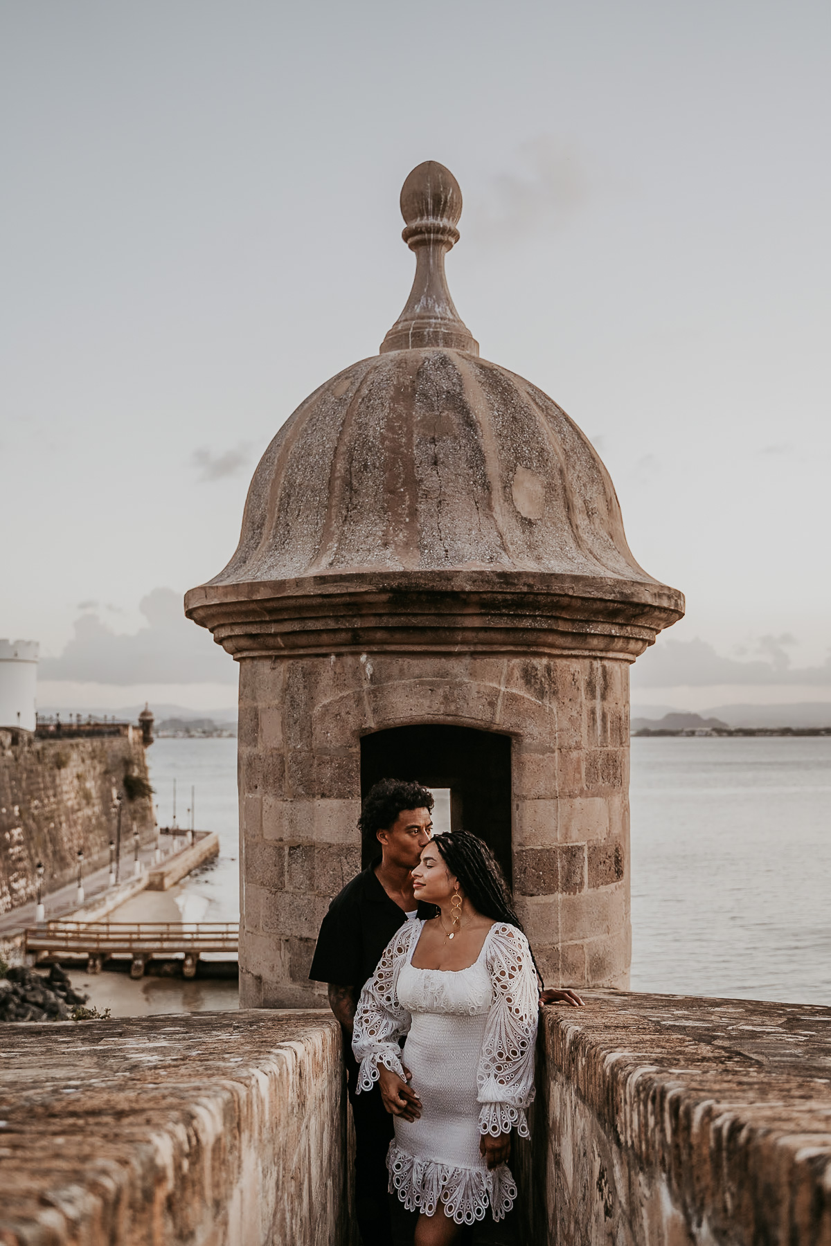 Bride and groom Eloping in Old San Juan