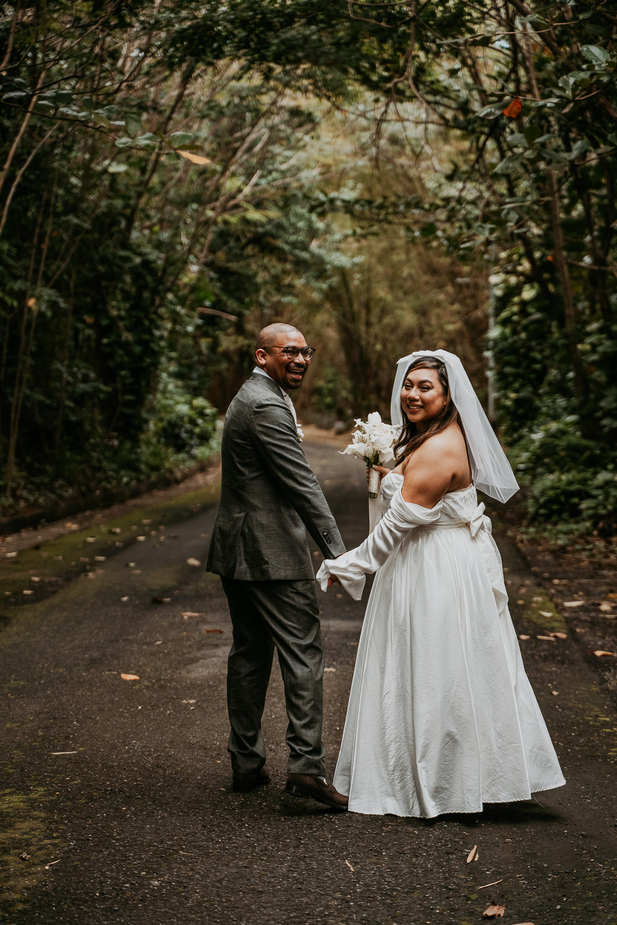 Bride and groom portraits at Dos Aguas Elopement.