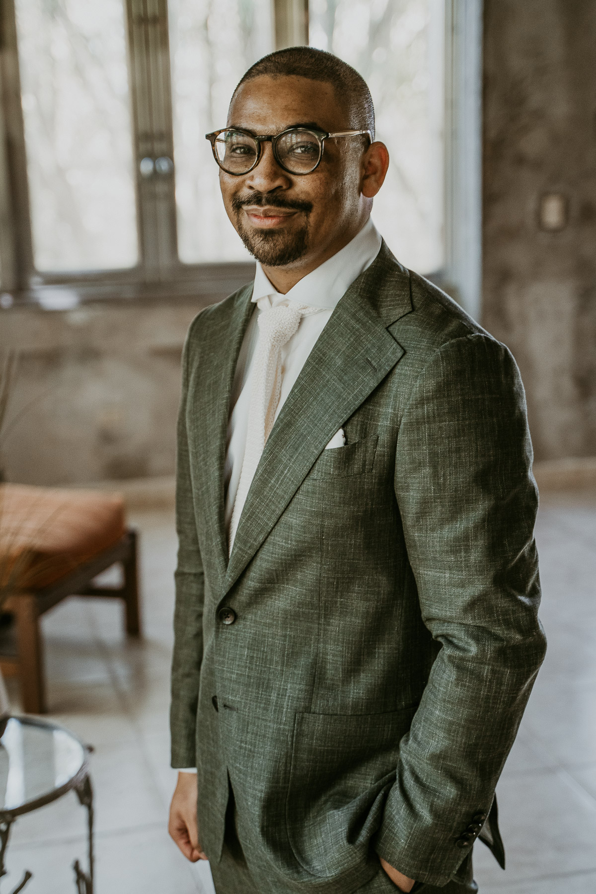 Groom portrait at Dos Aguas Elopement.