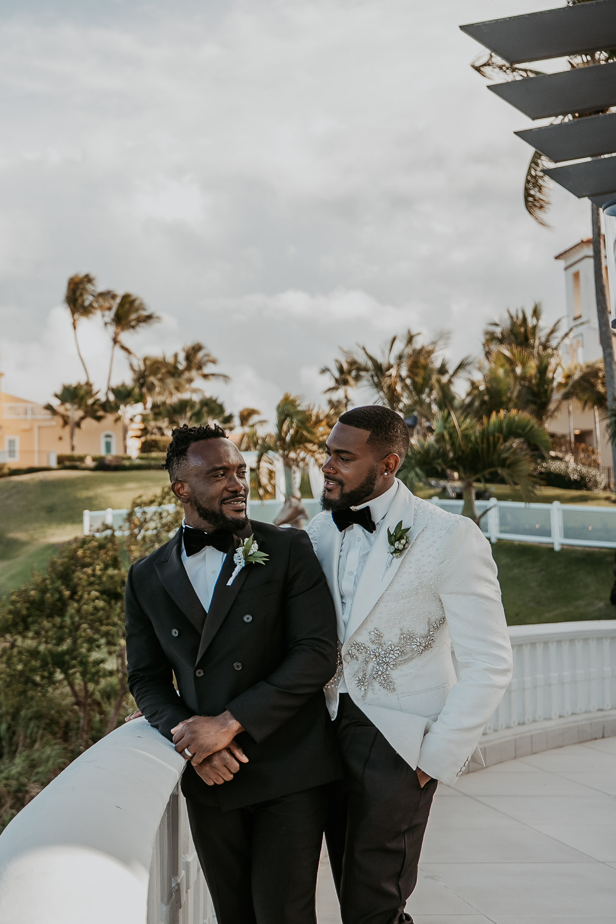 Intimate wedding portrait session at El Conquistador Resort green area view location
