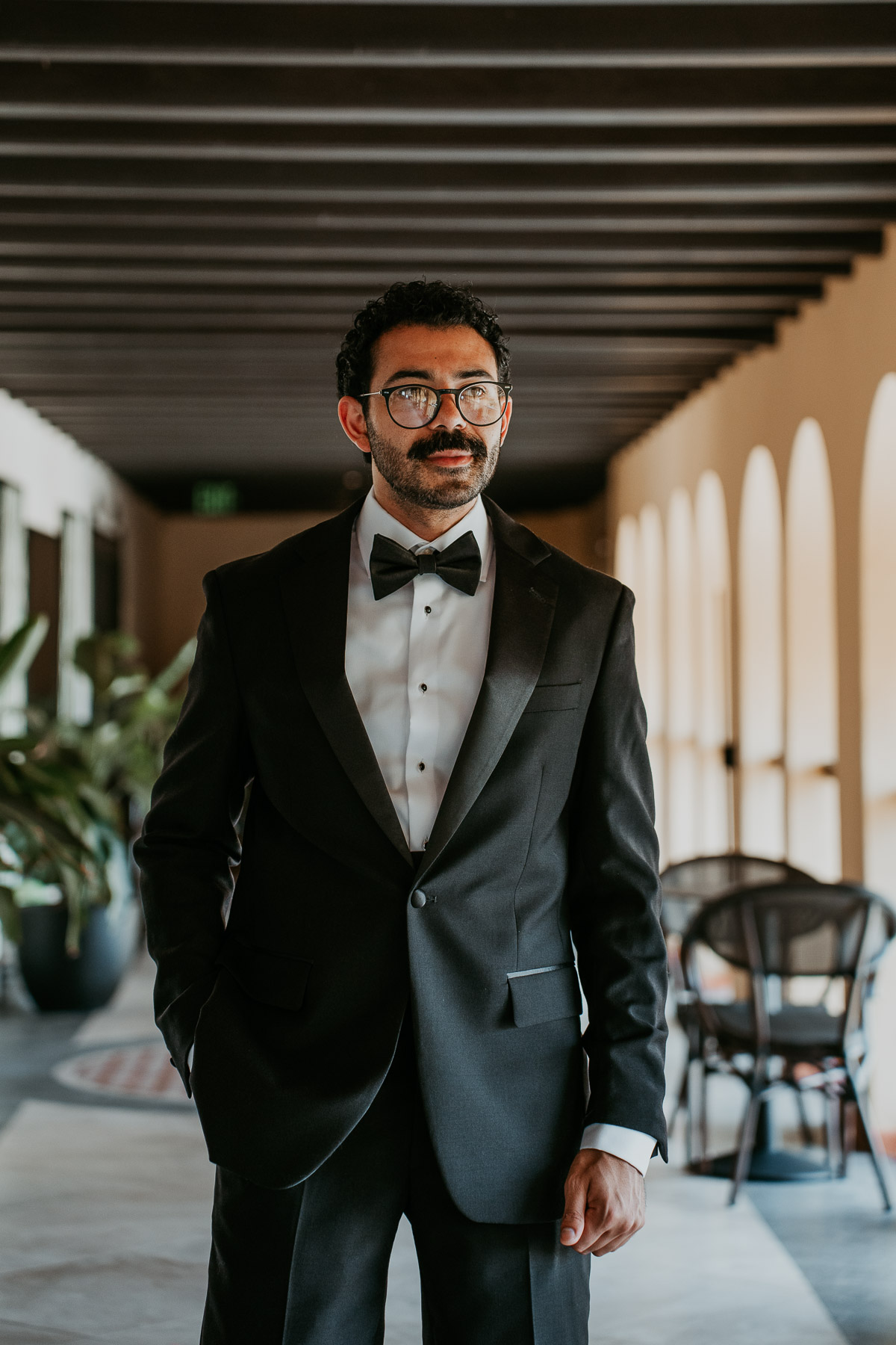 Groom getting ready at Hotel El Convento