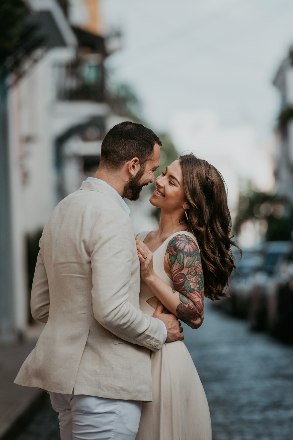 Couple holding each other at Old San Juan during their elopement.