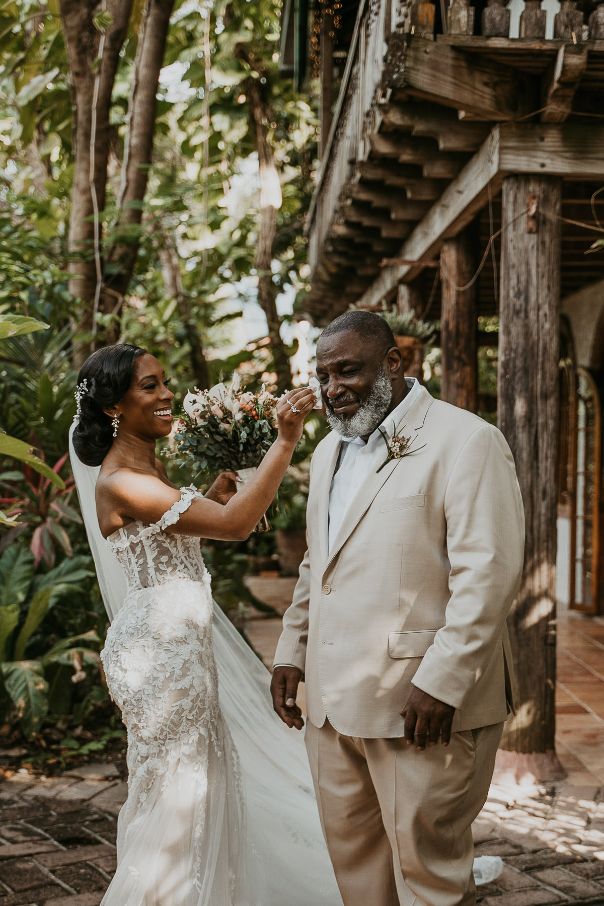 Emotional moment between bride and father at Hacienda Siesta Alegre Wedding.