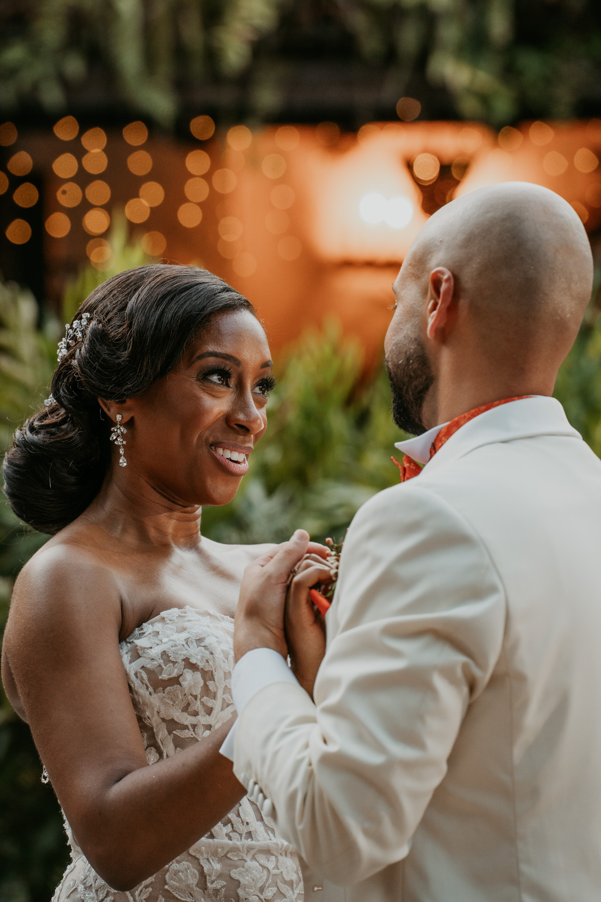 Candid moment at Hacienda Siesta Alegre Wedding.