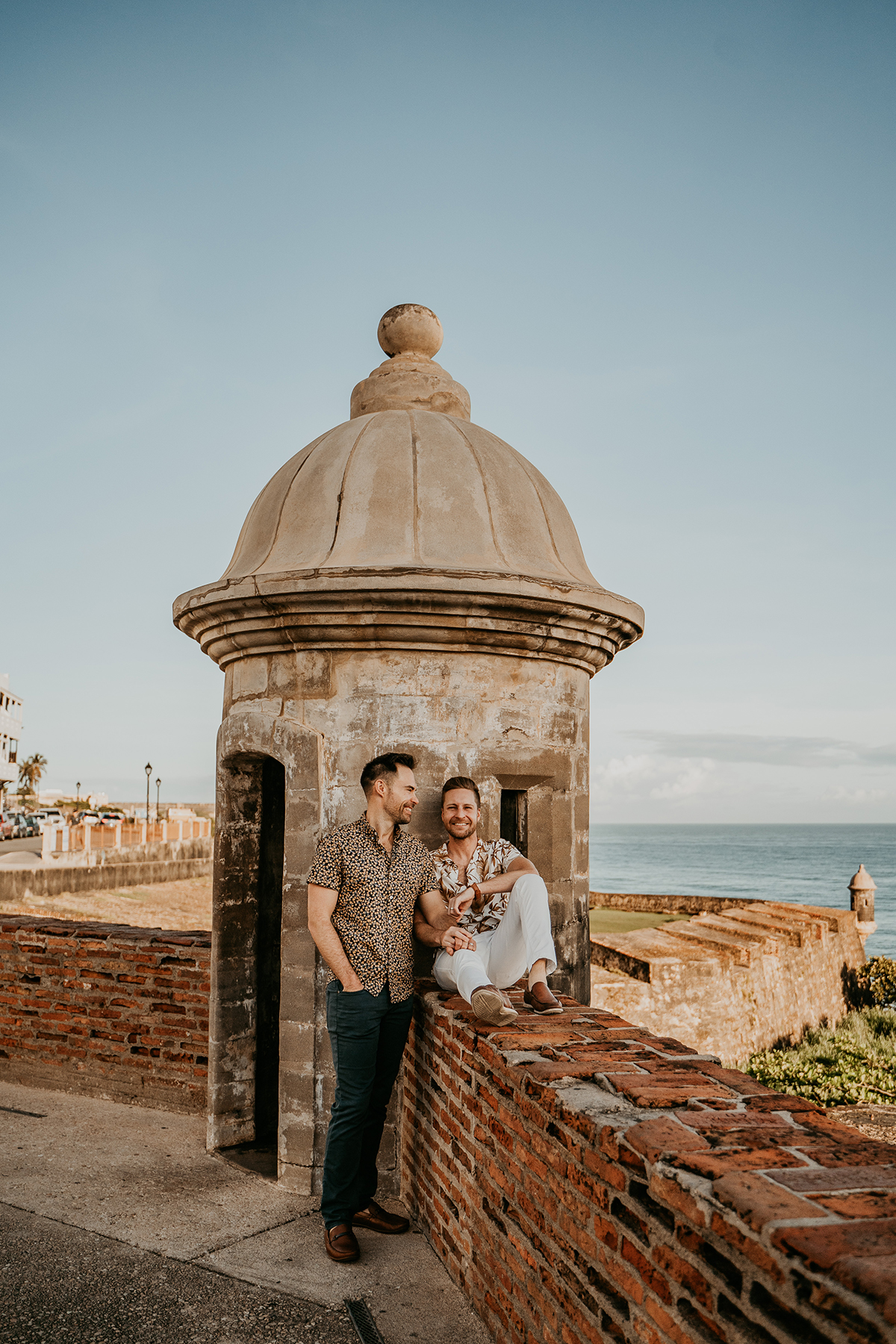  Puerto Rico Wedding Photography Couple by a Sentry Box