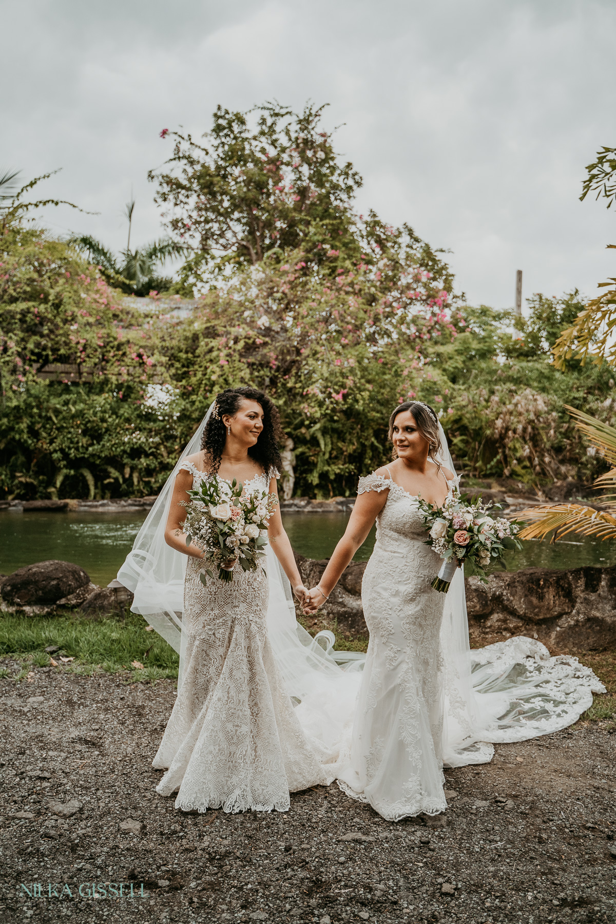 Lesbian Wedding at Hacienda Siesta Alegre