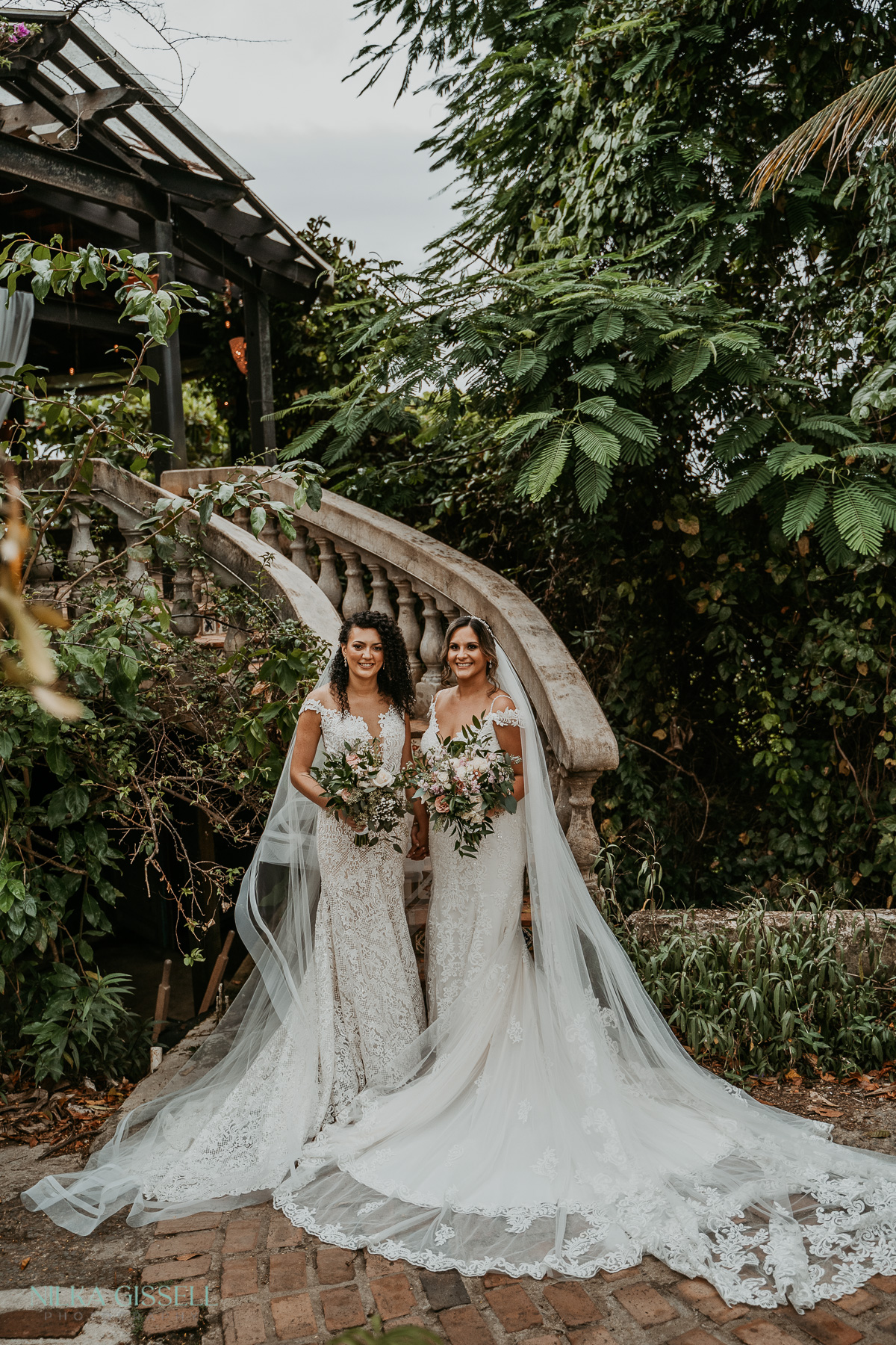 Lesbian Wedding at Hacienda Siesta Alegre