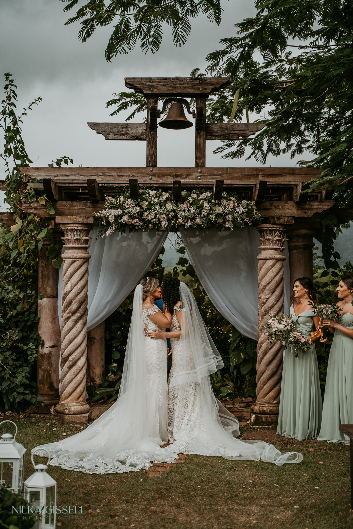 Lesbian Wedding at Hacienda Siesta Alegre