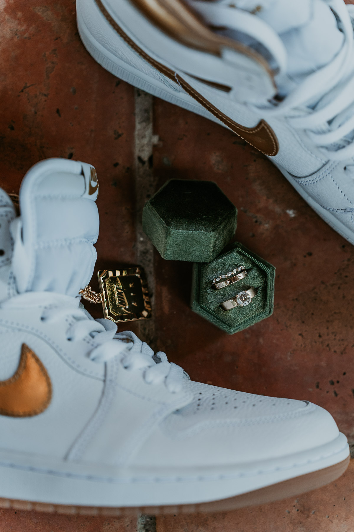 Wedding rings for Hacienda Siesta Alegre Wedding