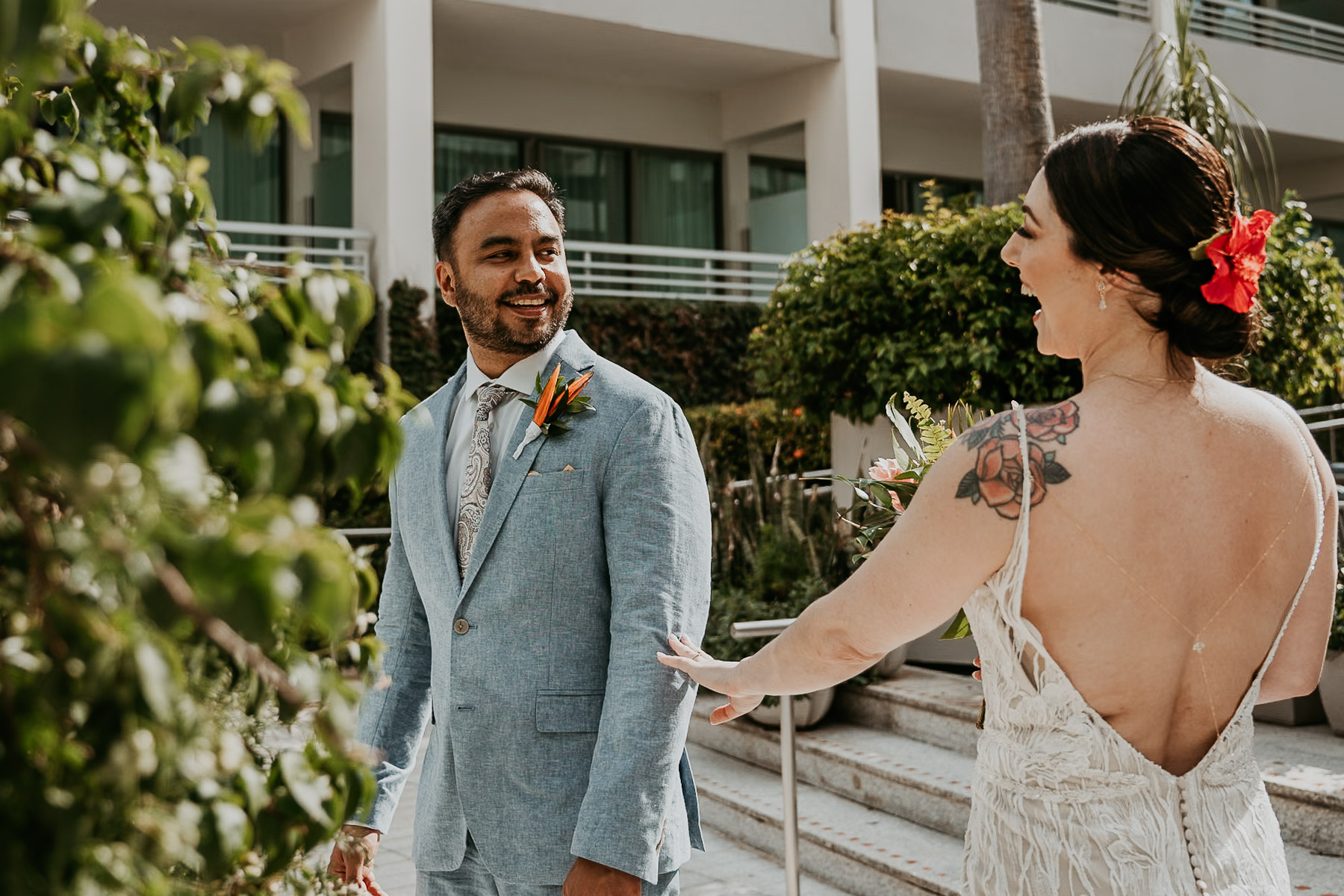 Couple first Look at La Concha Resort.