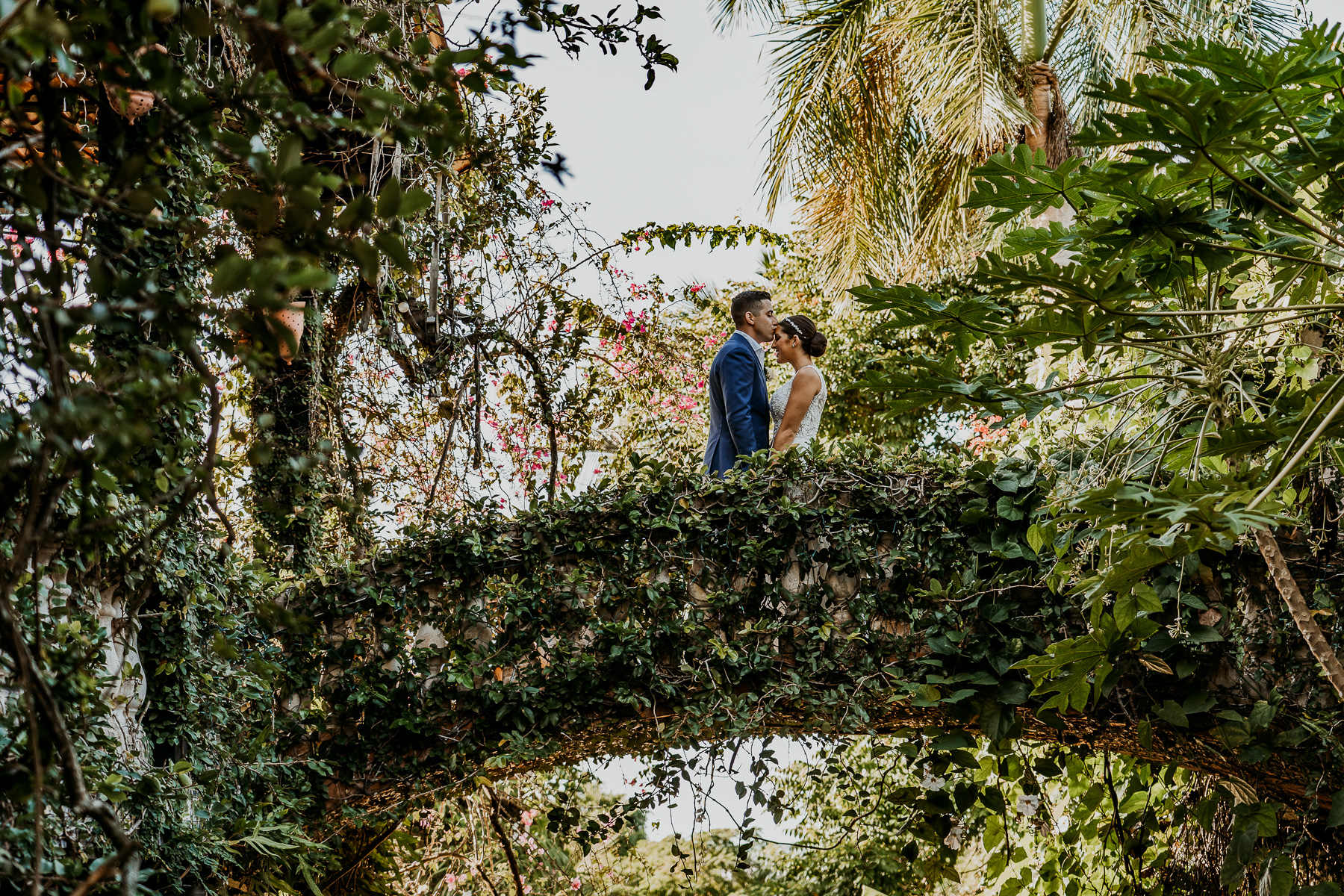 Hacienda Siesta Alegre Couple