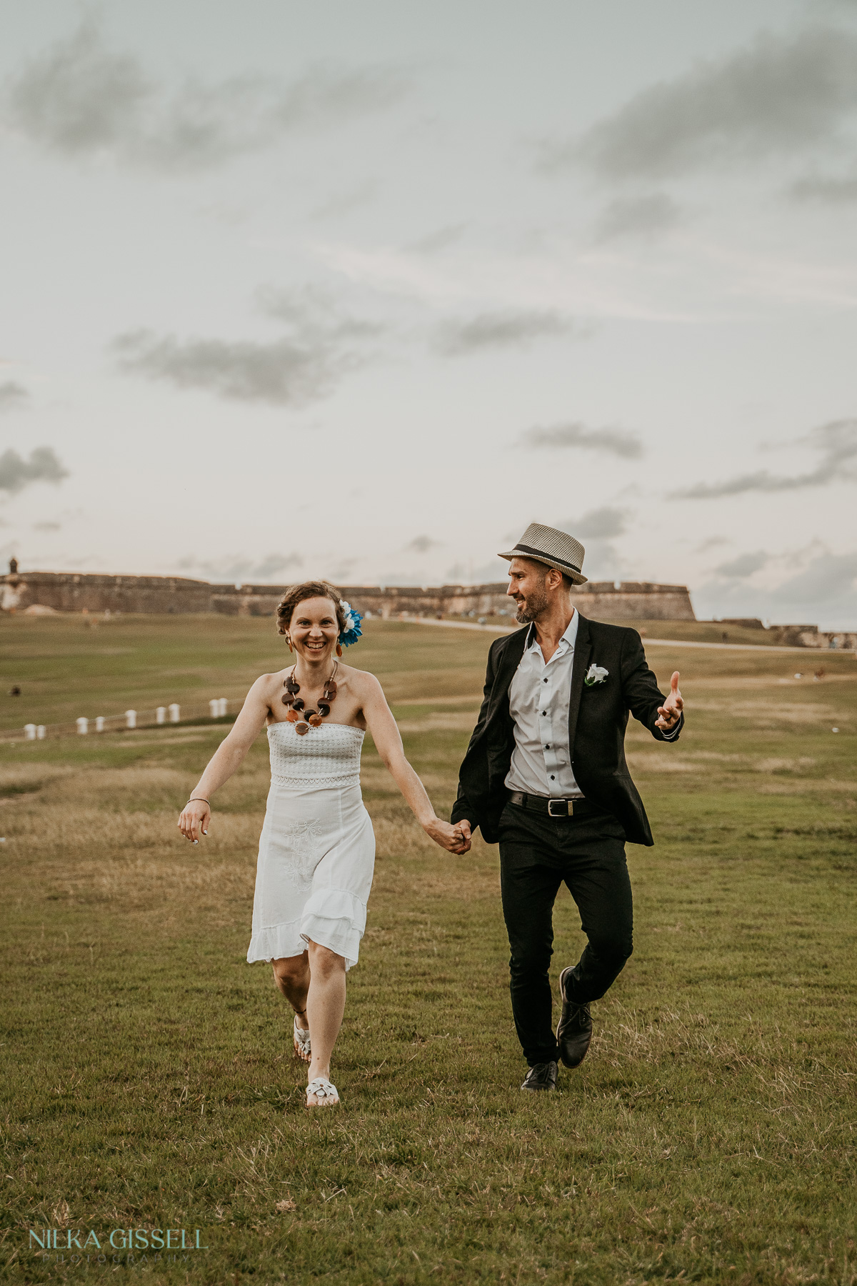 Plan your dream Old San Juan elopement with tips on locations, legal requirements, and the best spots for stunning photos