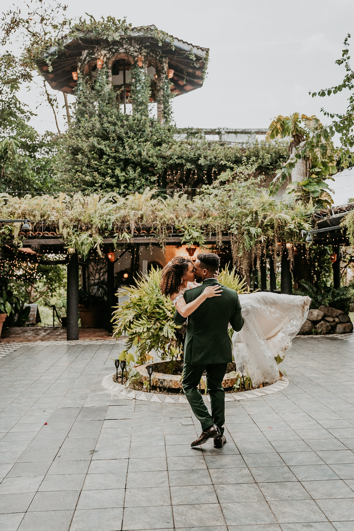 Puerto Rico Wedding Photographer for Multicultural Weddings at Hacienda Siesta Alegre 