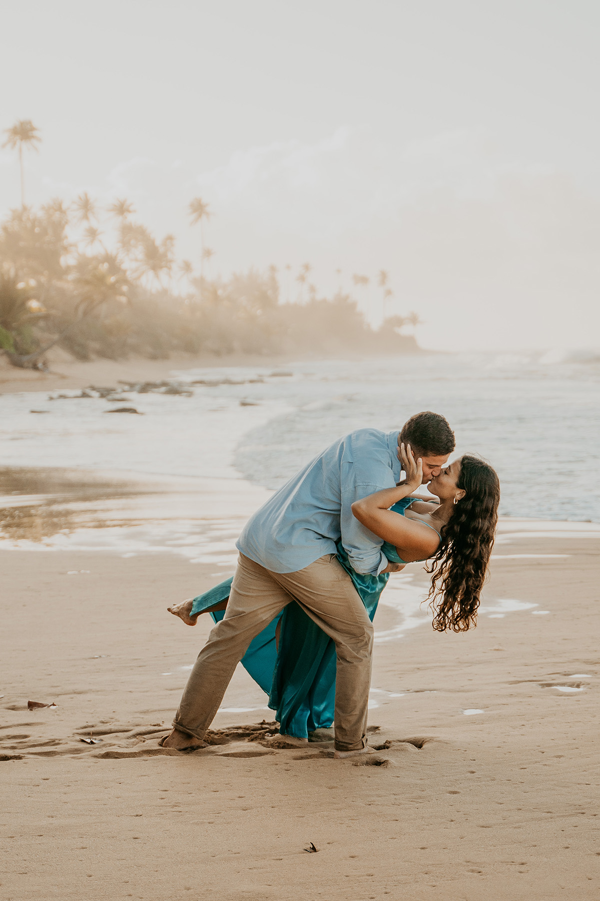 Real moments Piñones couples photos