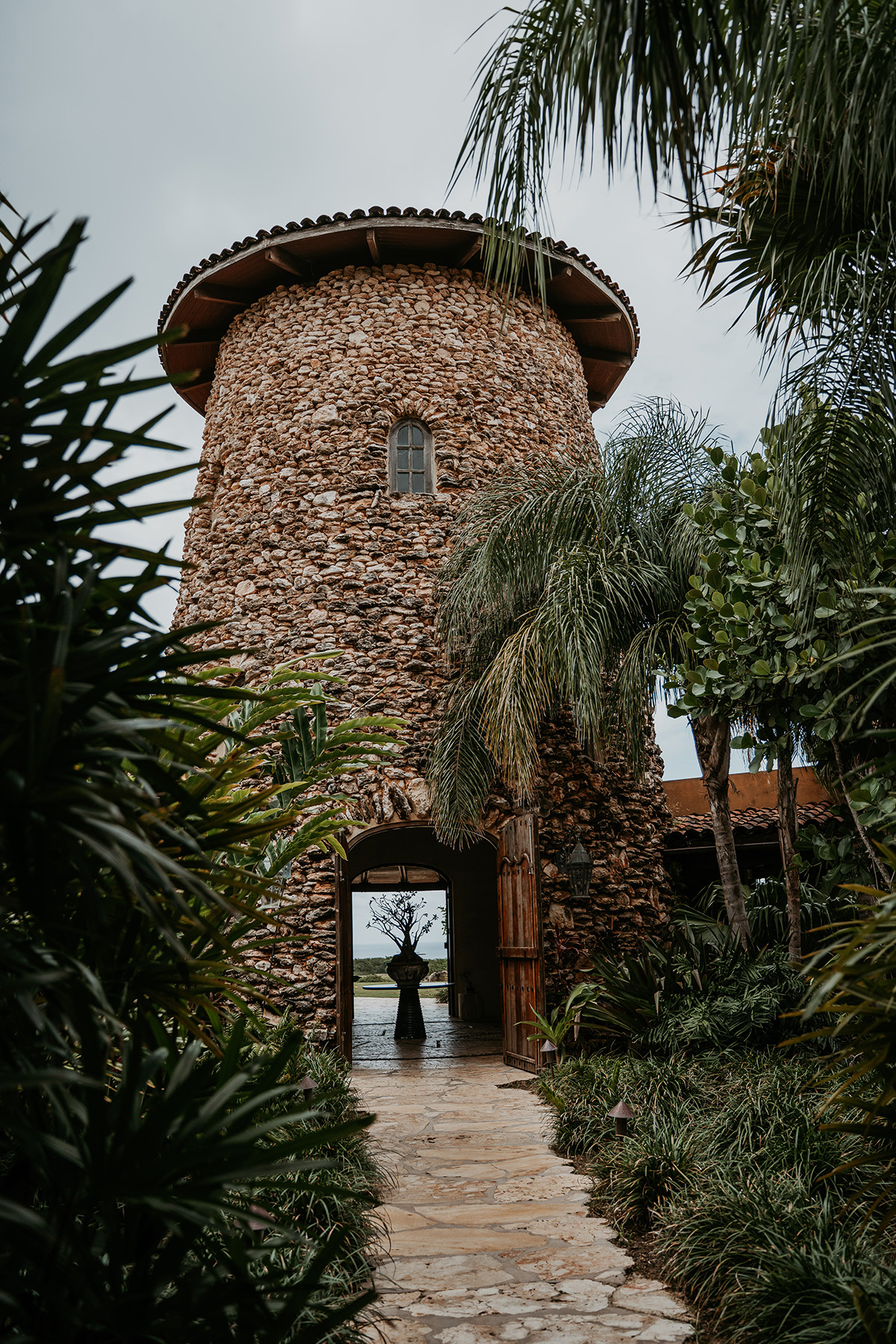 Royal Isabela architecture.