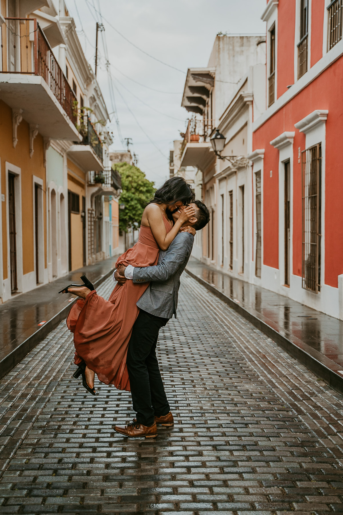 The Perks of Early Morning Couples Sessions at Old San Juan Puerto Rico