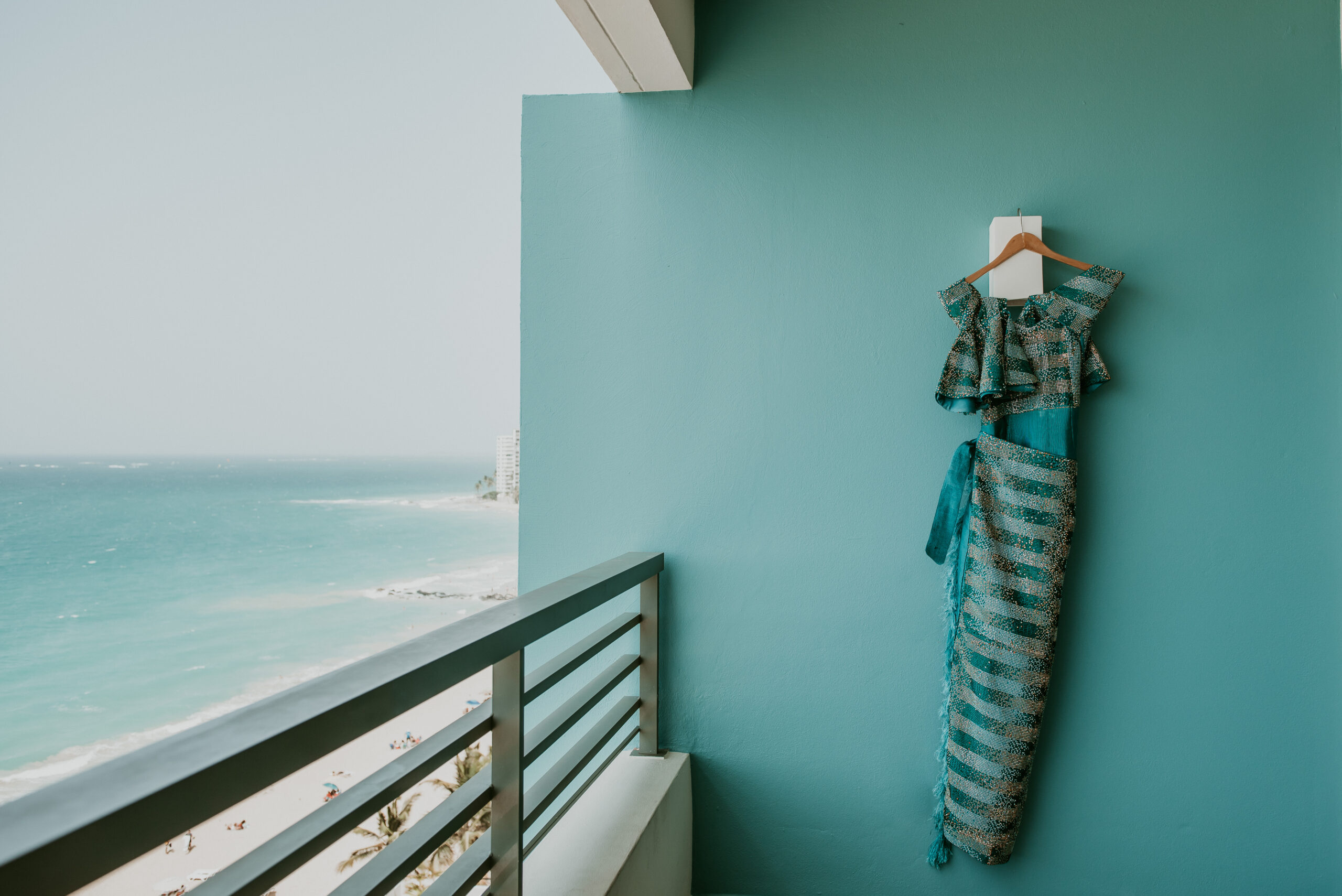 Traditional Yoruba dress for a Yoruba wedding at La Concha Resort.