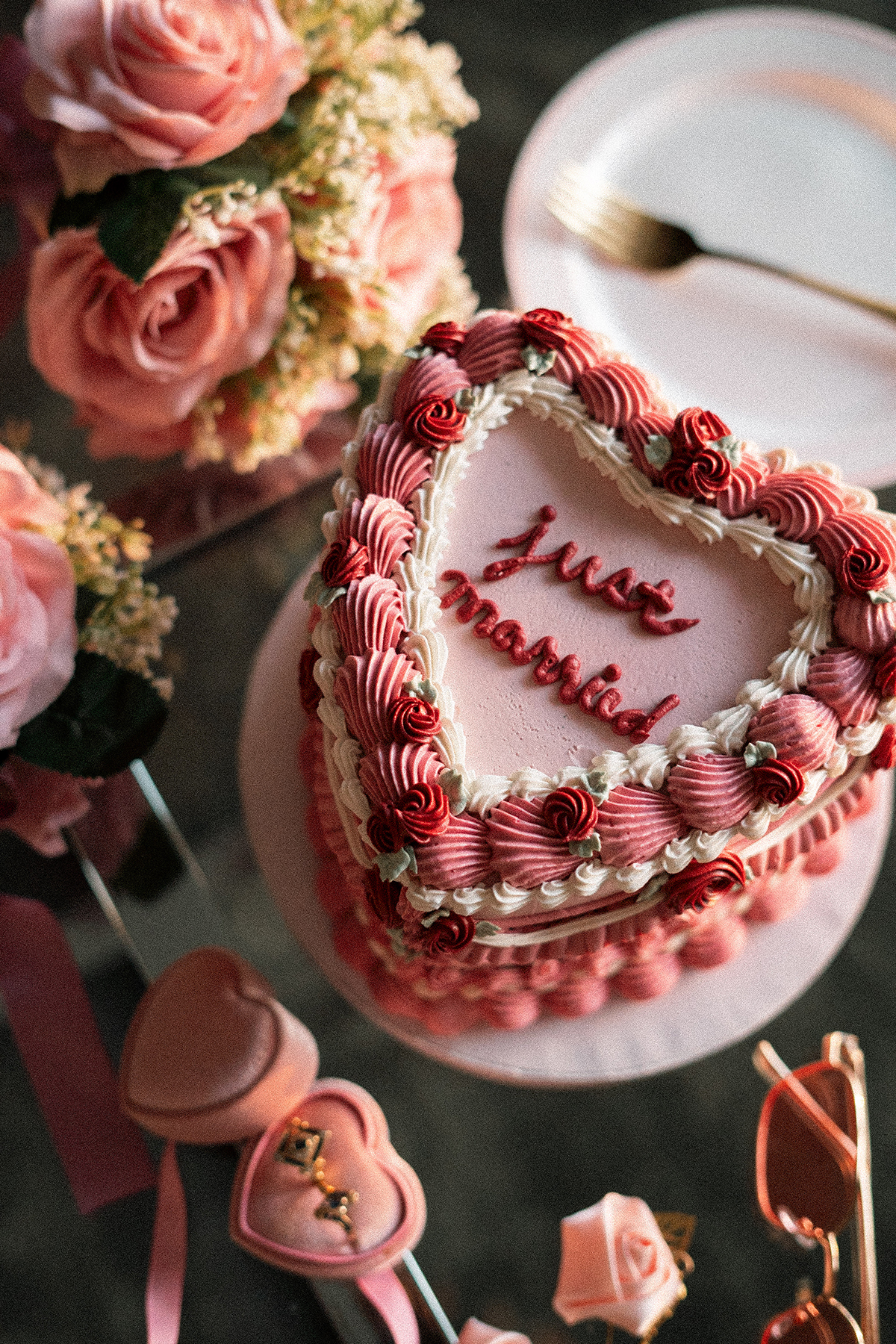 Retro pink heart shape wedding cake for lesbian elopement in Las Vegas