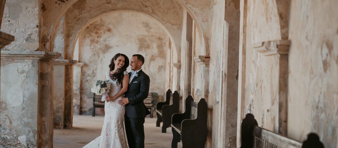 Wedding Couple at Castillo San Cristoboal